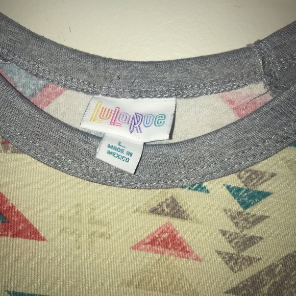 Lularoe Randy Tee - Picture 3 of 3